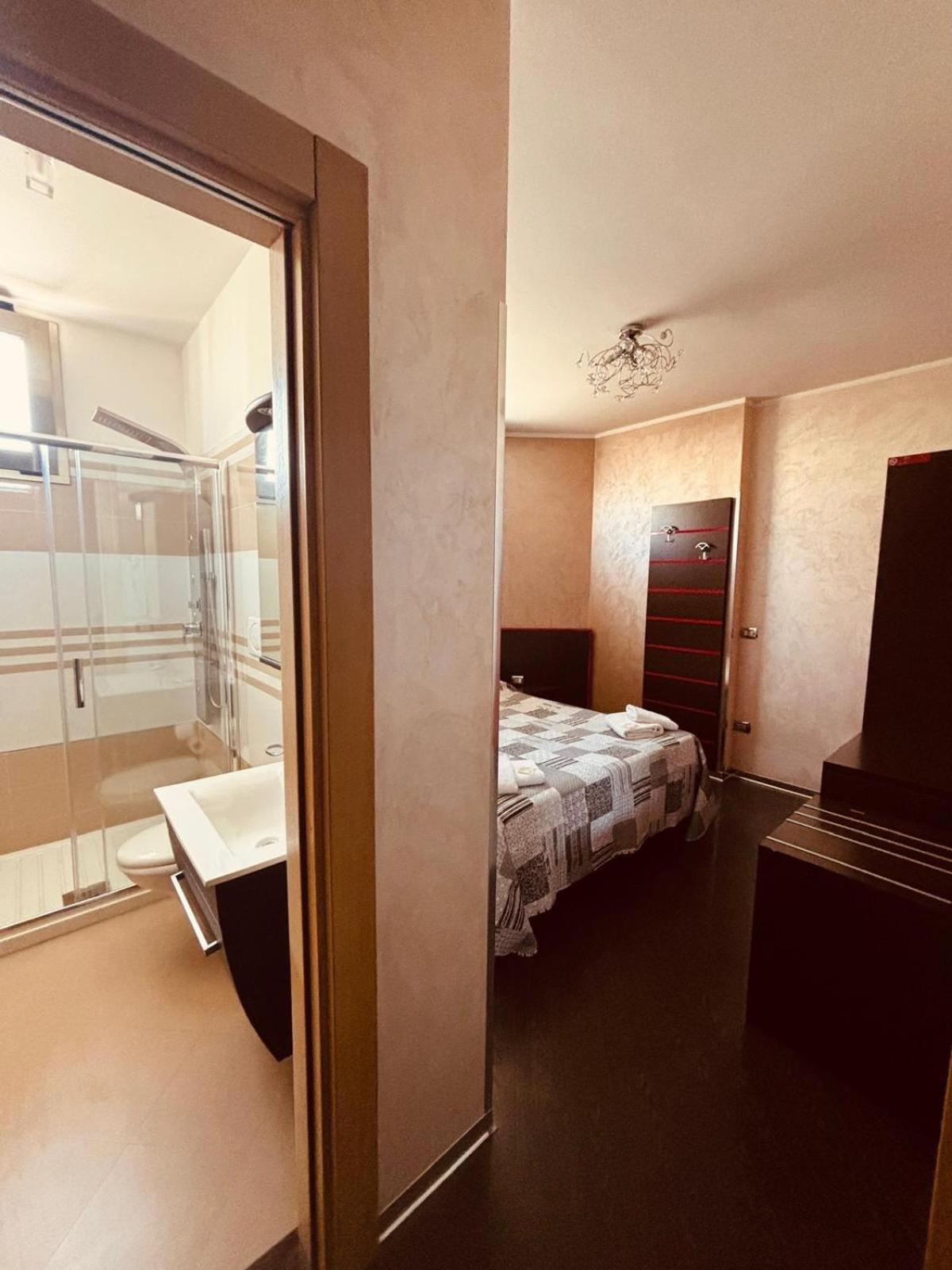 Affittacamere Monti Porto Cesareo Exteriör bild