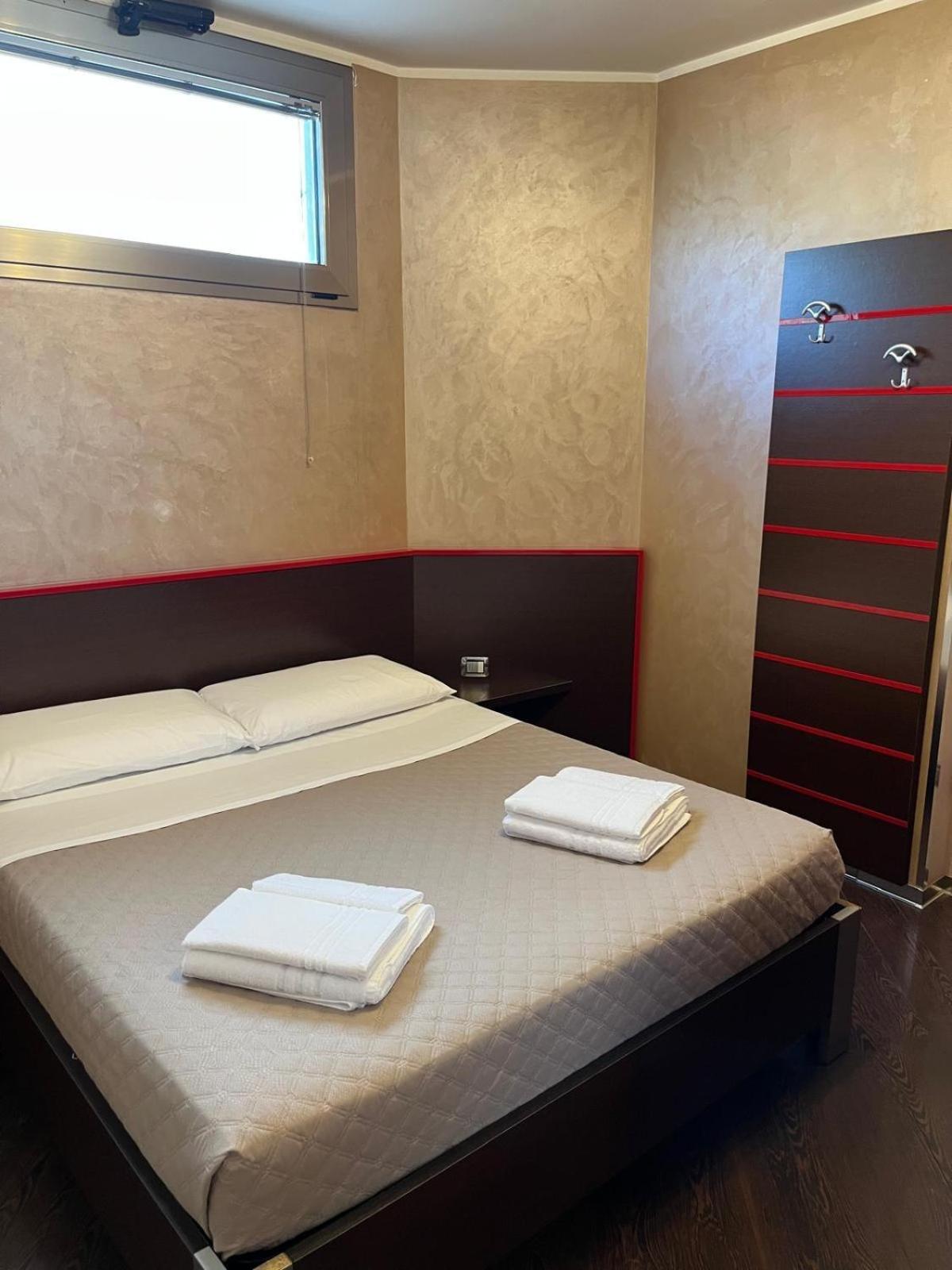 Affittacamere Monti Porto Cesareo Exteriör bild