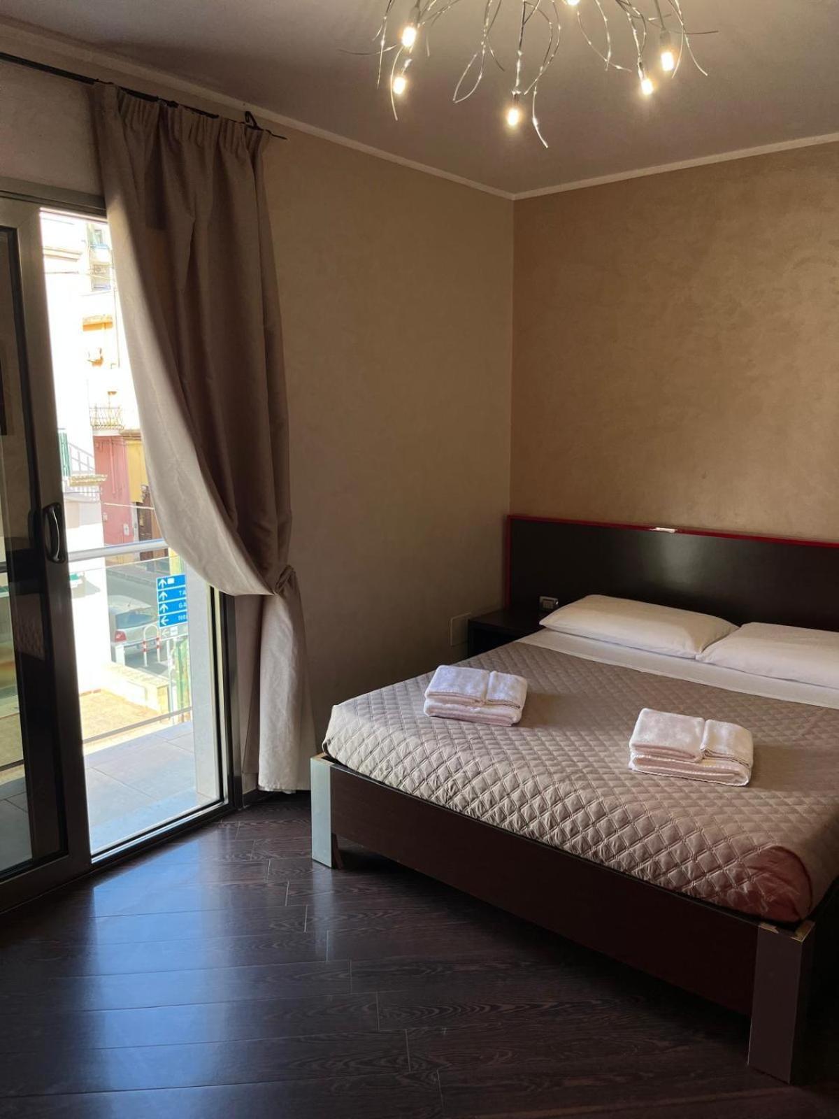 Affittacamere Monti Porto Cesareo Exteriör bild