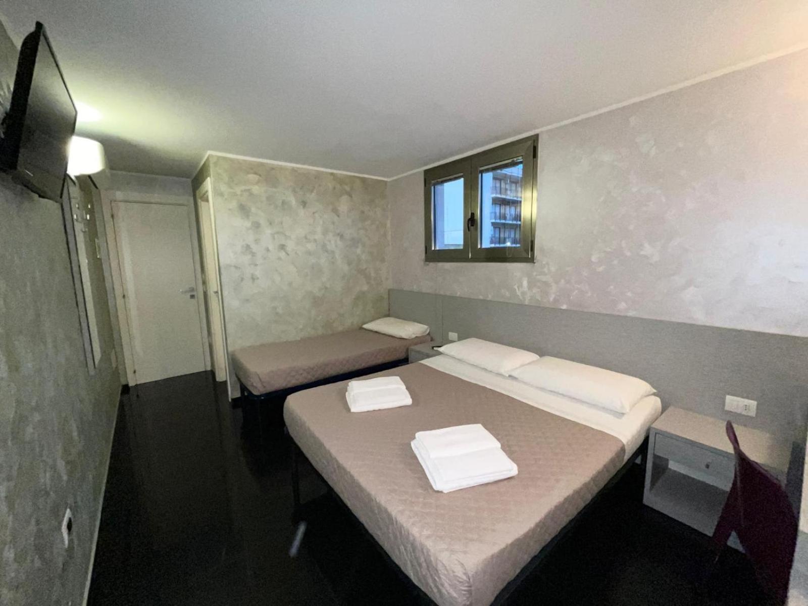 Affittacamere Monti Porto Cesareo Exteriör bild