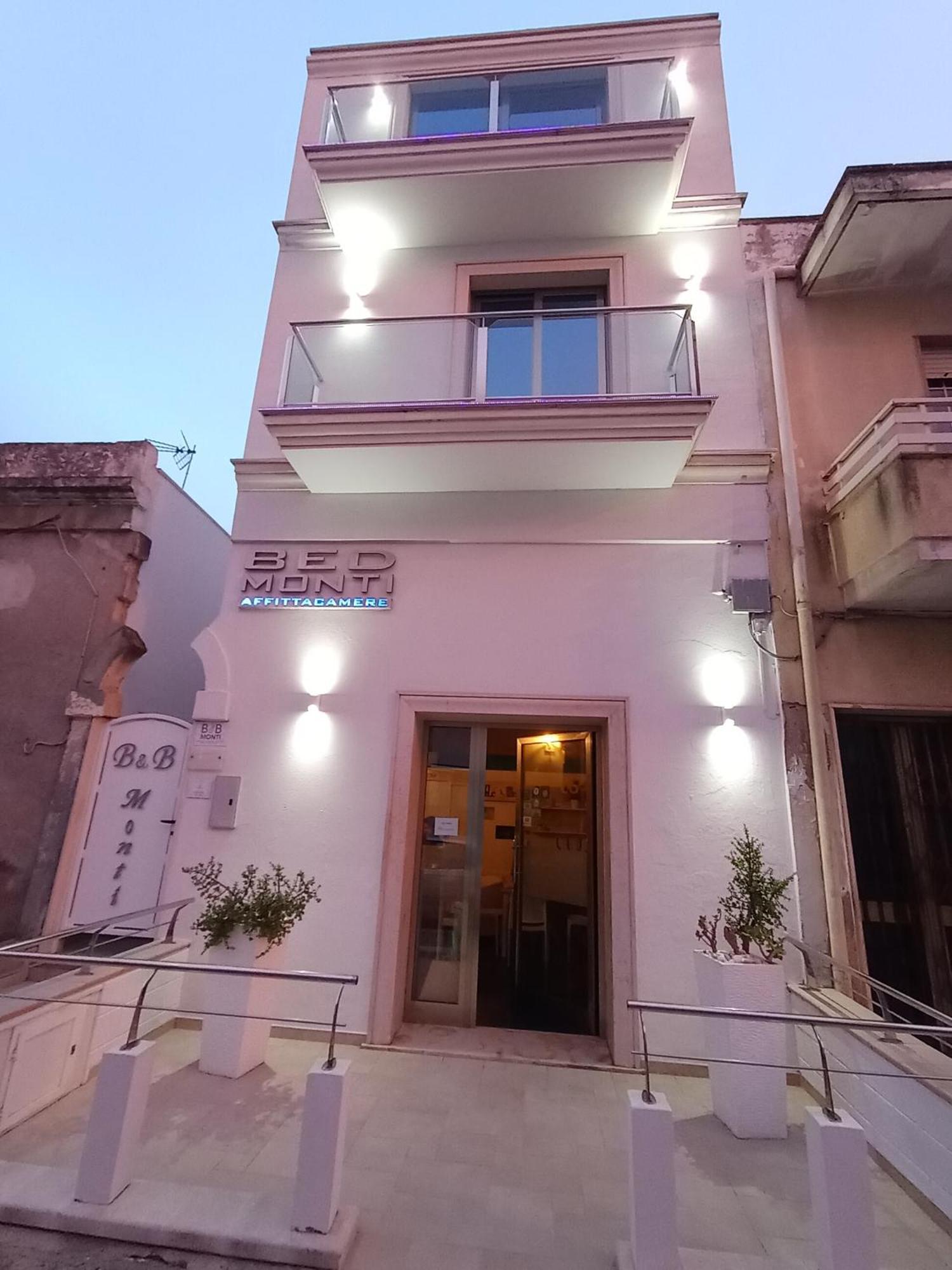 Affittacamere Monti Porto Cesareo Exteriör bild